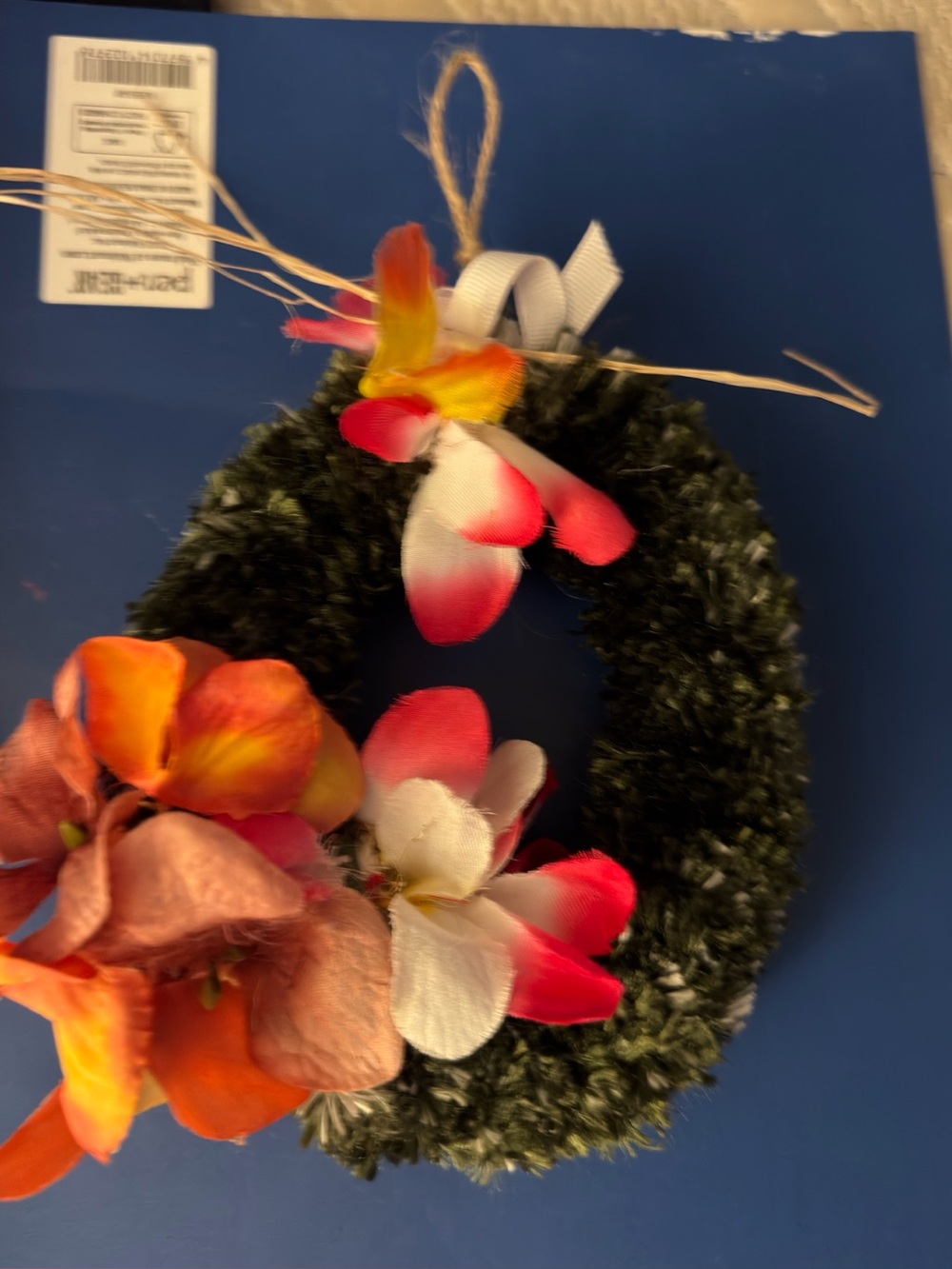 808 beads NWT Tropical Floral Mini Wreath with Pink
